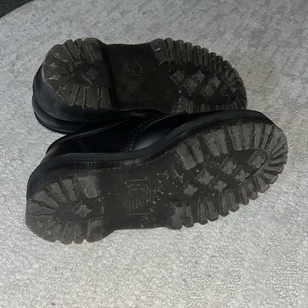Black Doc Martens 8053 Leather Platform Casual Shoes- size 6 Womens - Picture 5 of 8